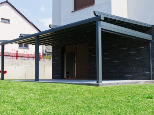 Zadaszenie tarasowe aluminium i materiał PVC antracyt – Bytom